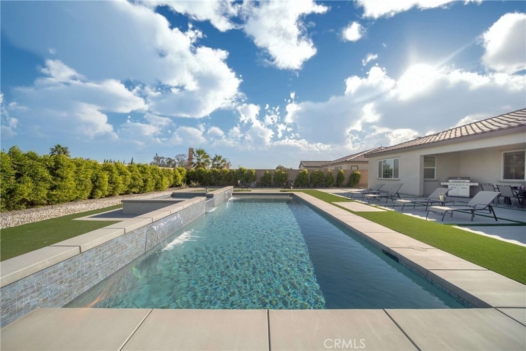 58085 Coral View Way - Photo 0