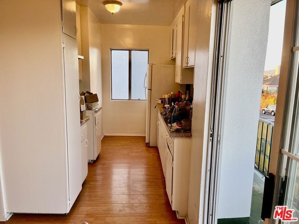 4702 W 17th Street - Photo 3
