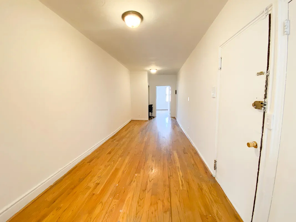 2242 1st Avenue - Photo 5