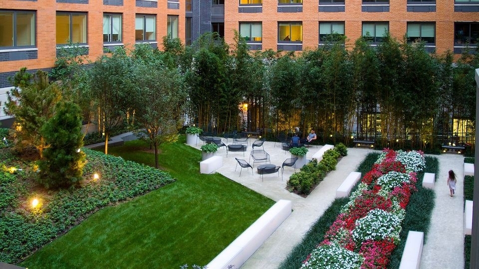 550 West 45th Street - Photo 2