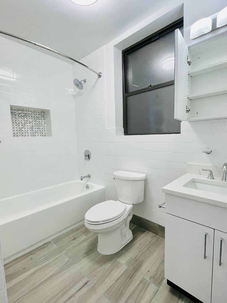 W 55th Street - Photo 9