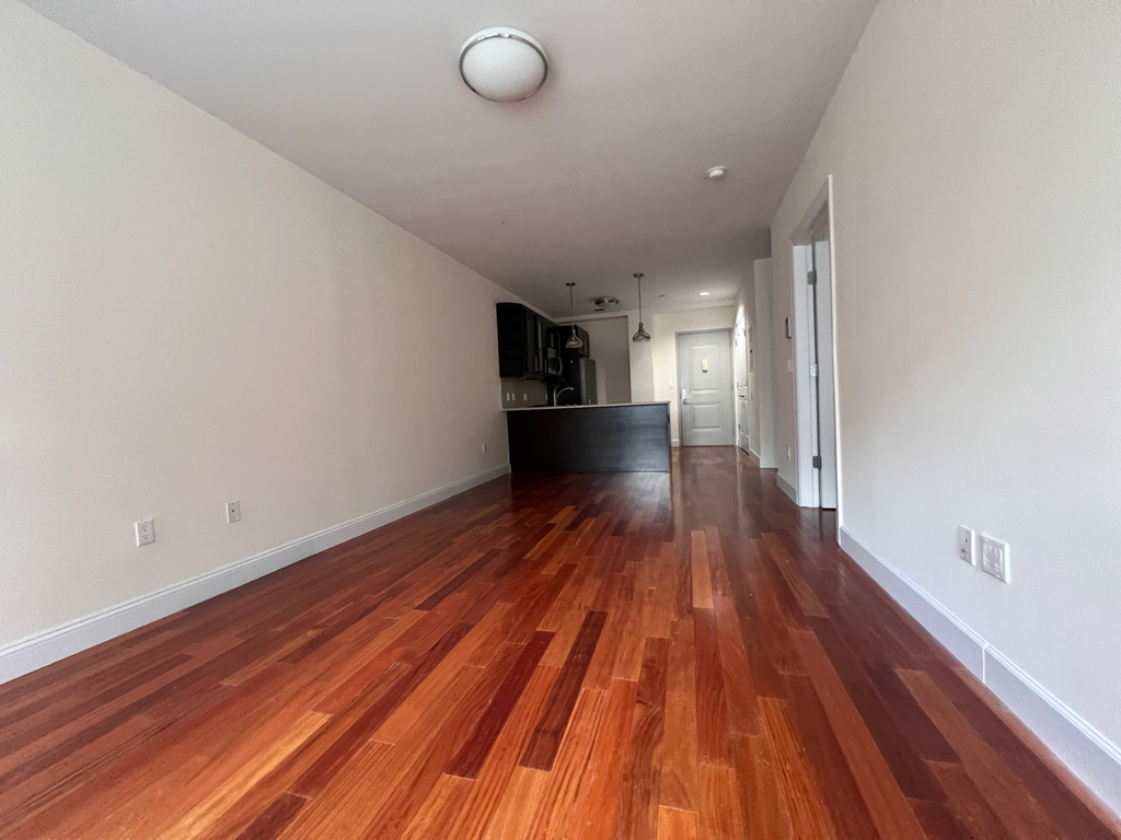 83-30 Kew Gardens Road - Photo 5