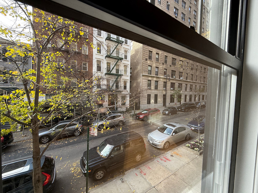 115 East 92nd Street - Photo 8