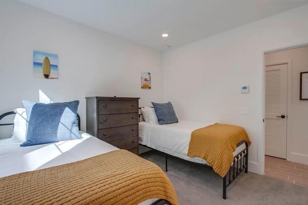 834 Santa Barbara Pl - Photo 32