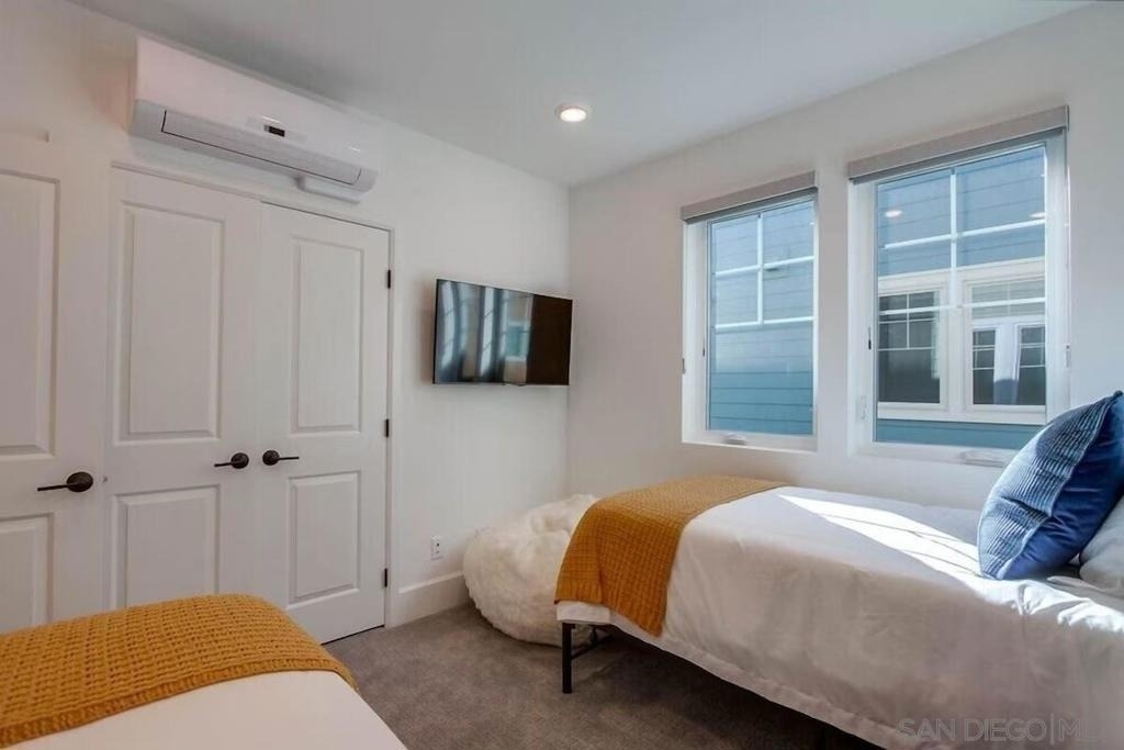 834 Santa Barbara Pl - Photo 33