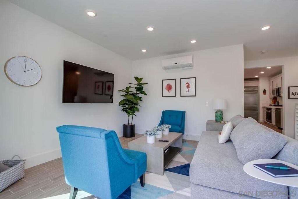 834 Santa Barbara Pl - Photo 7