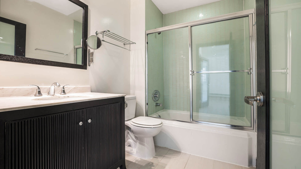 609 S. Grand Ave - Photo 11