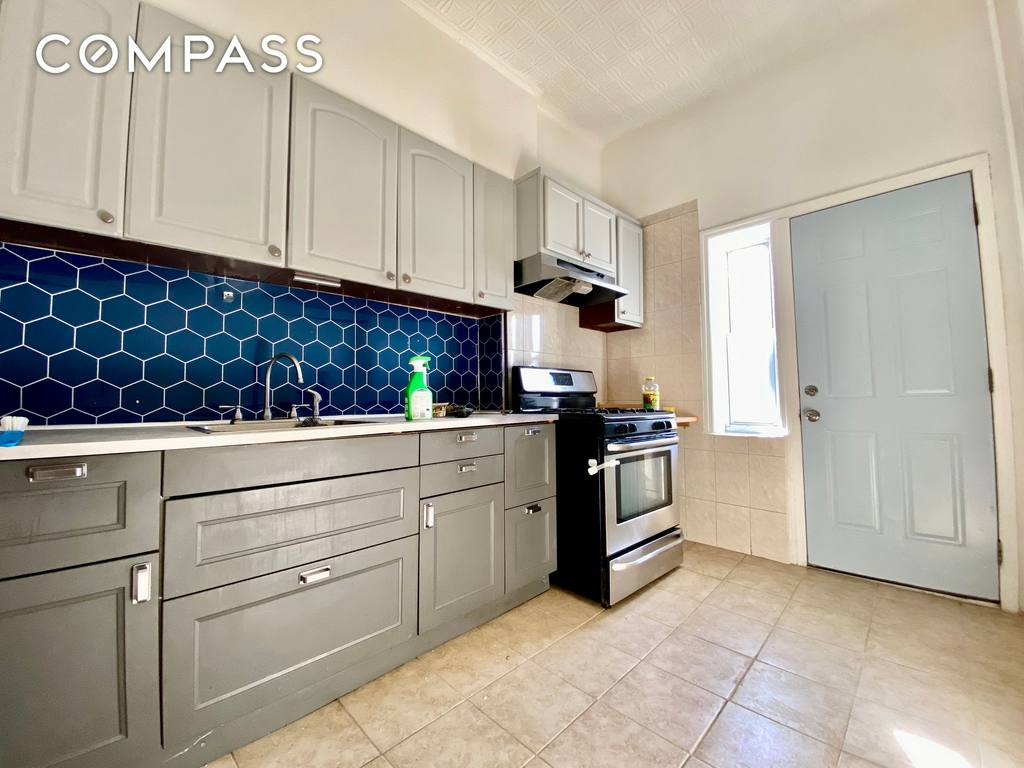 234 61st St - Photo 6