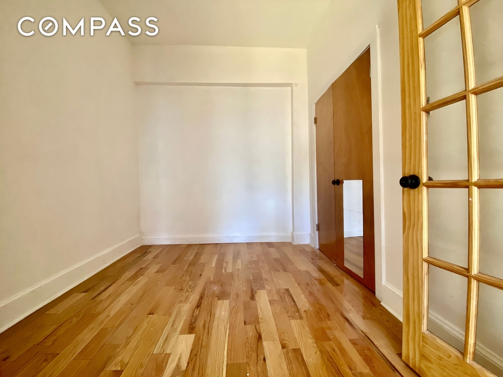 234 61st St - Photo 4