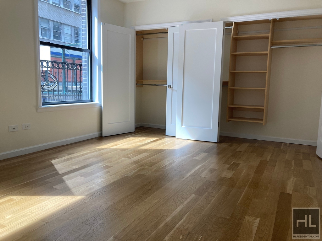 55 West 55th Street - Photo 8