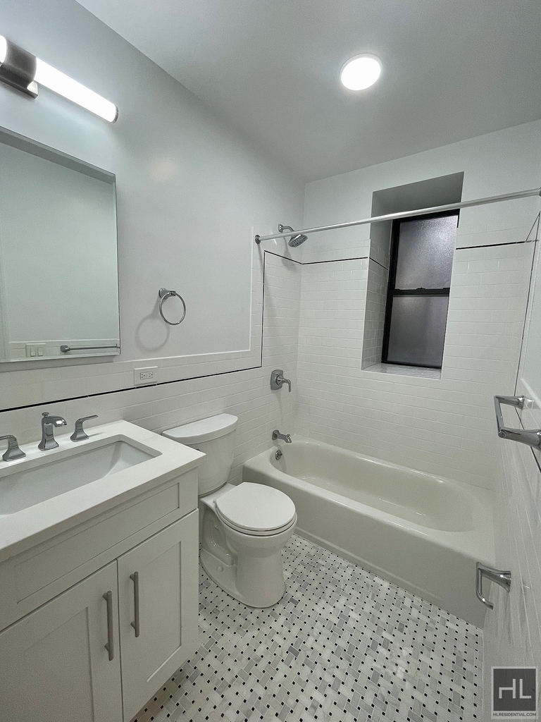 55 West 55th Street - Photo 9
