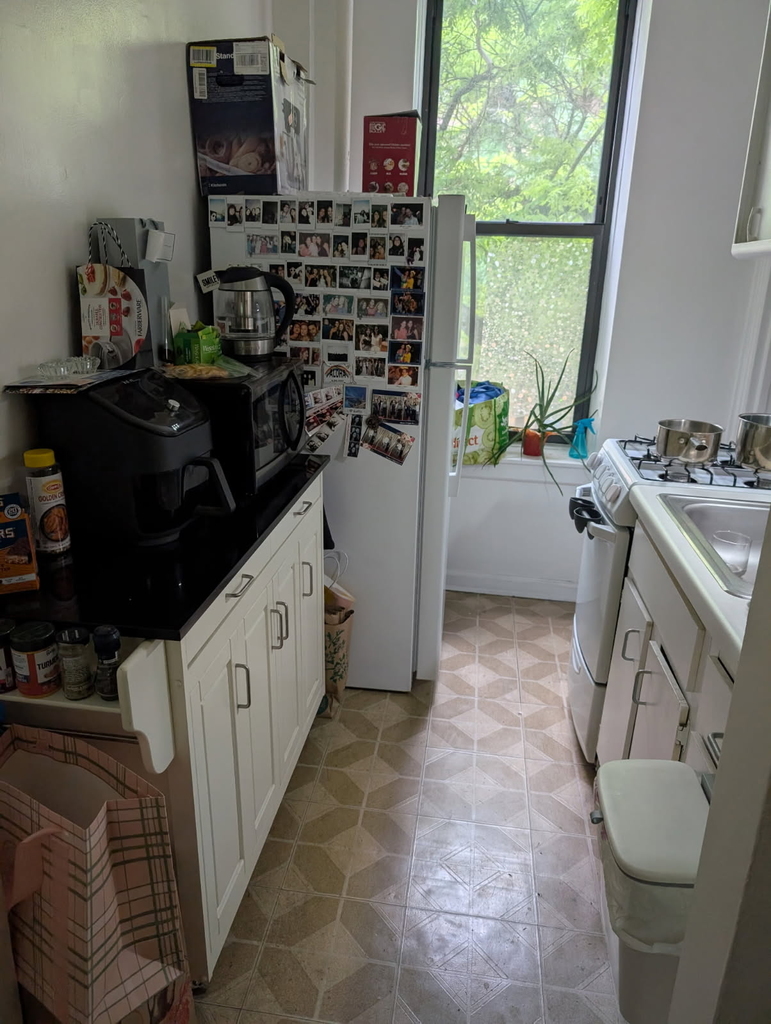 357 East 87th Street - Photo 6
