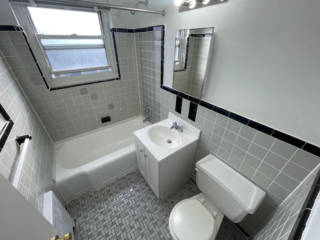 154-80 71st Avenue - Photo 16