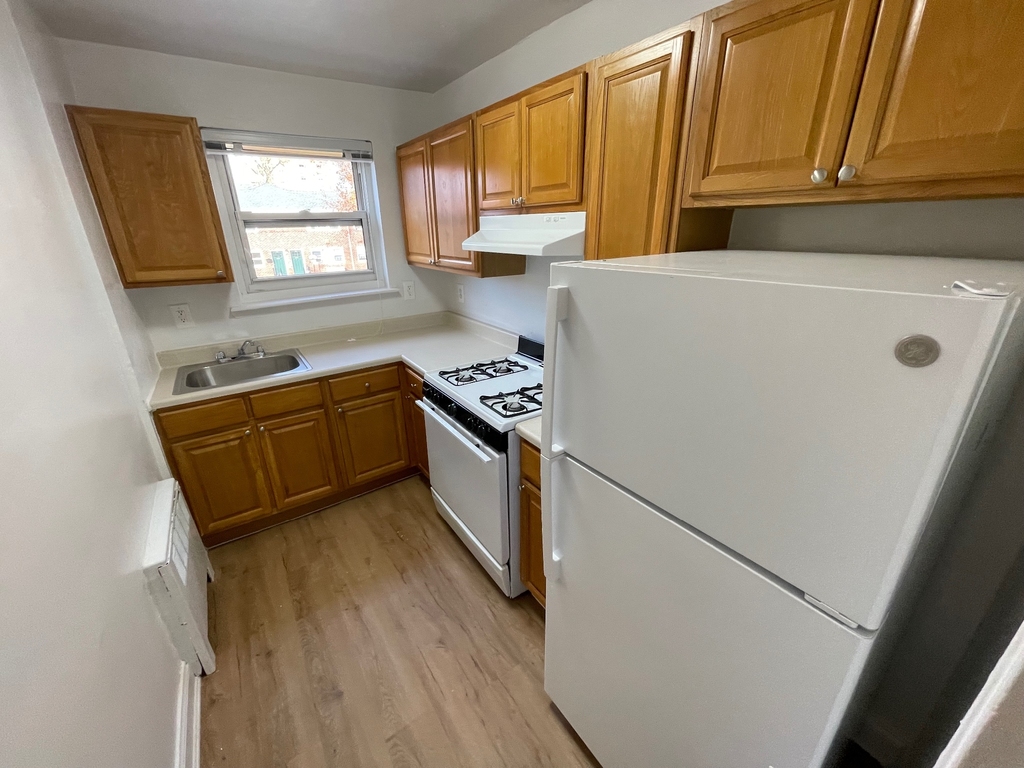 154-80 71st Avenue - Photo 11