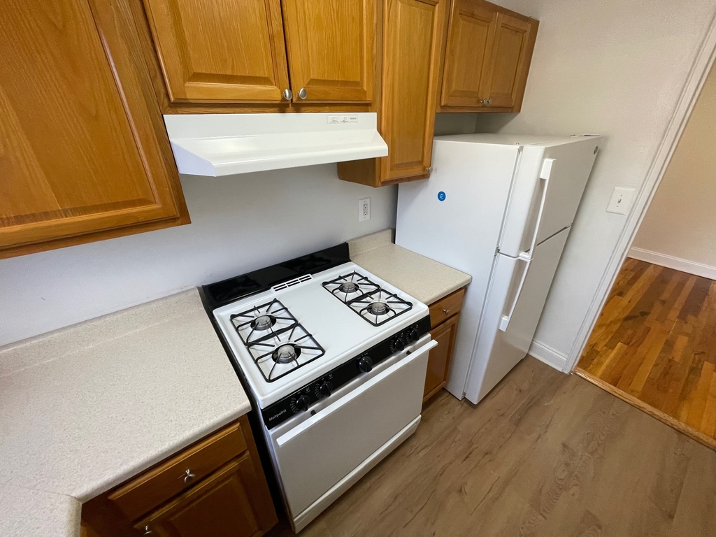 154-80 71st Avenue - Photo 14