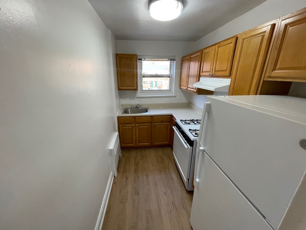 154-80 71st Avenue - Photo 12