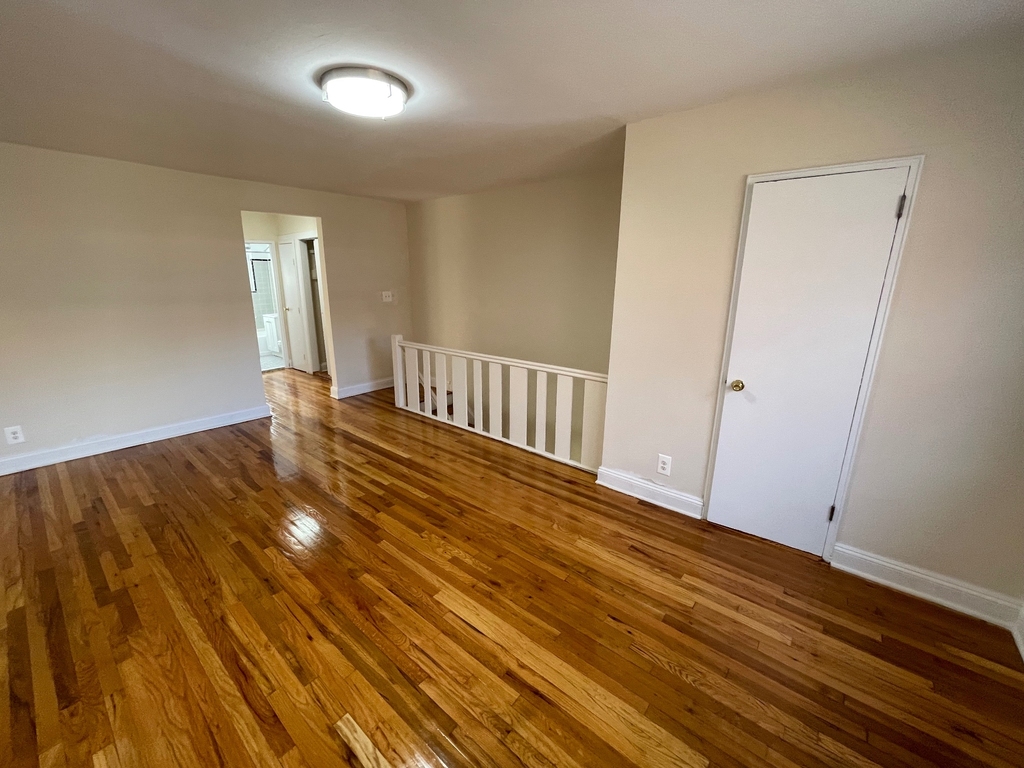 154-80 71st Avenue - Photo 10
