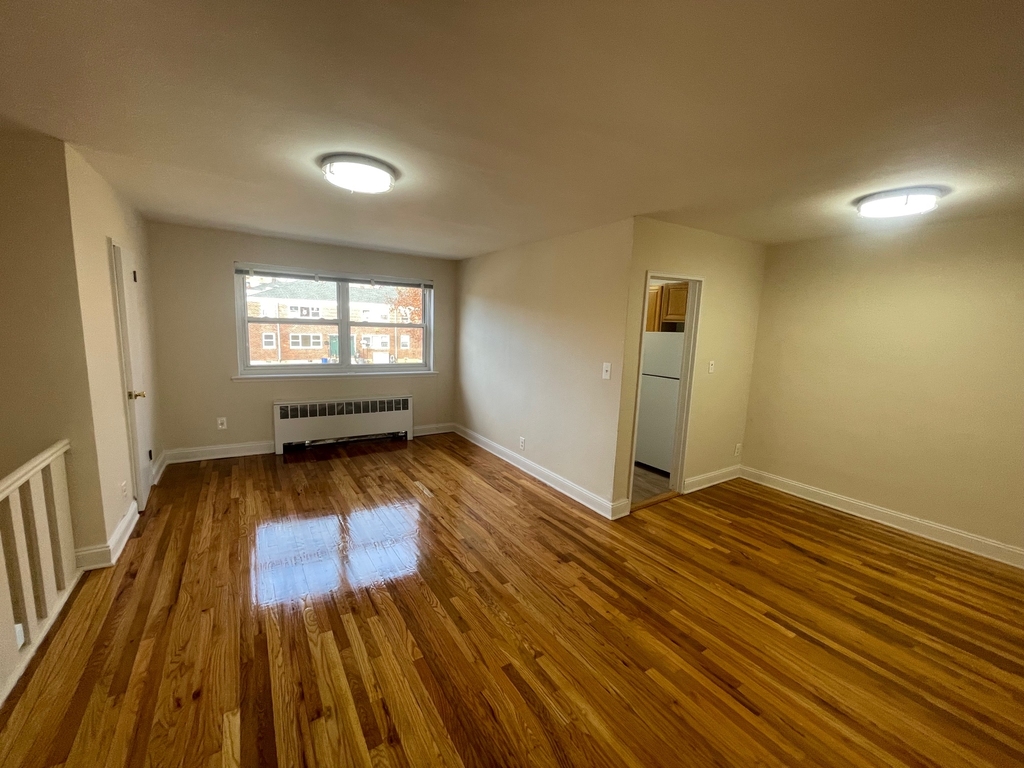 154-80 71st Avenue - Photo 4
