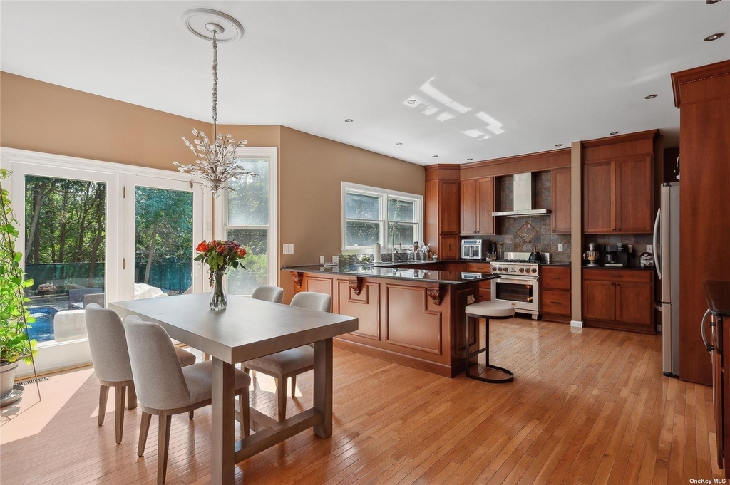 1 Candace Drive - Photo 5