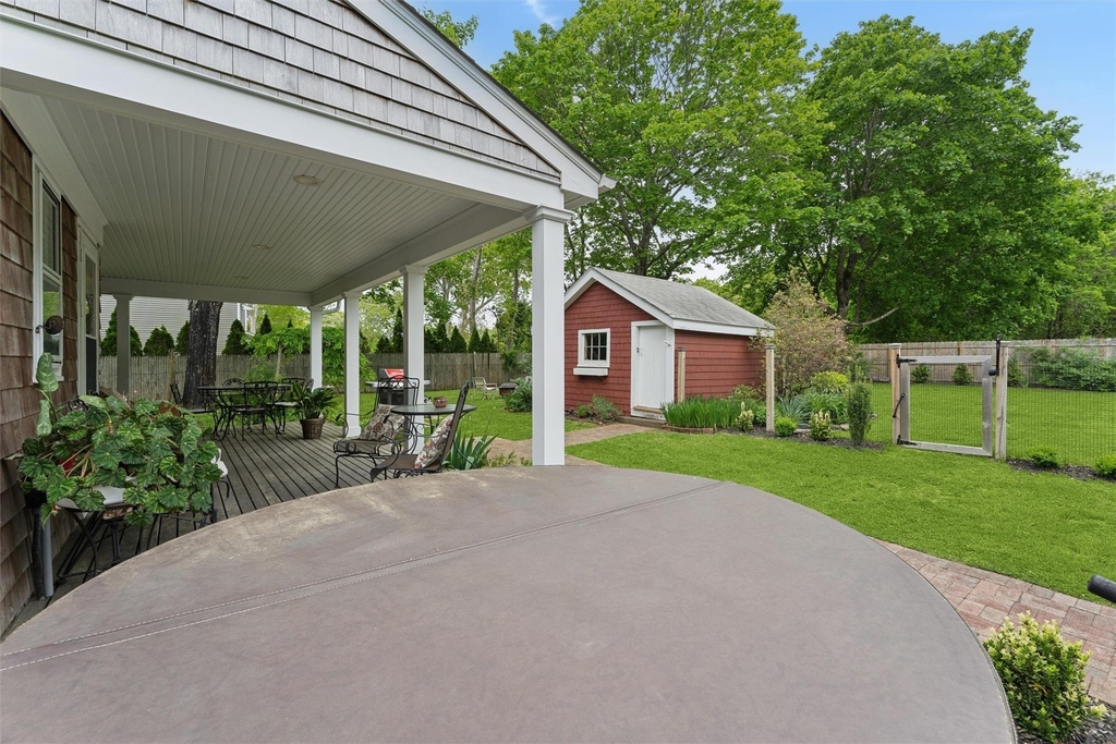 21 Summit Boulevard - Photo 23