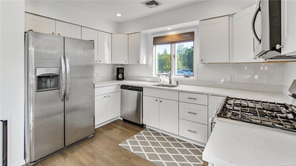19 Rogers Lane - Photo 6