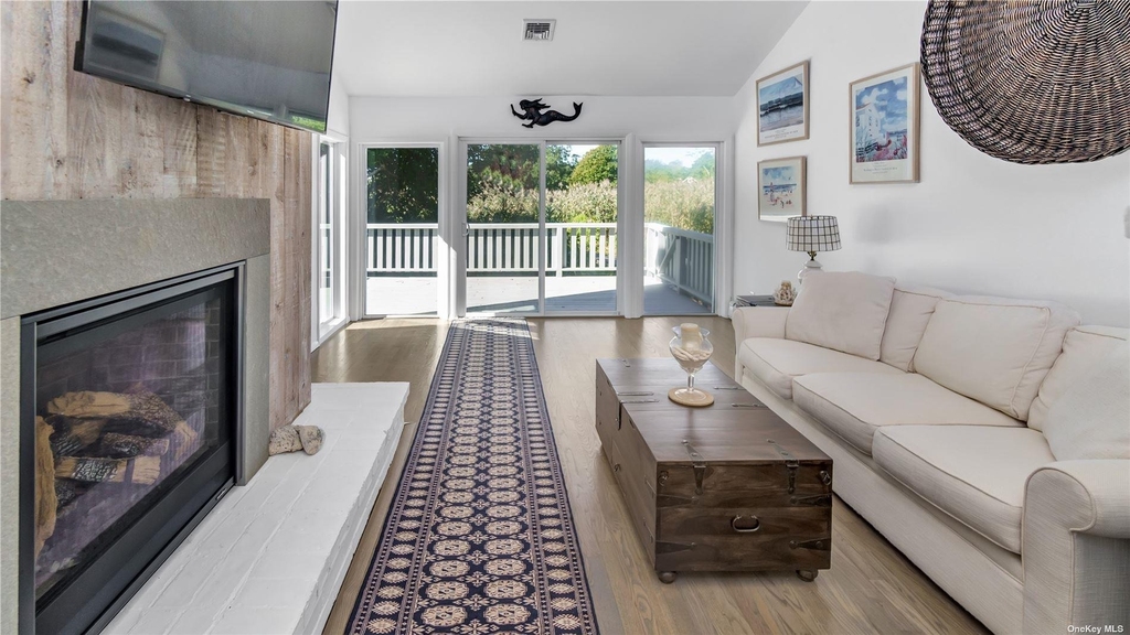 19 Rogers Lane - Photo 5