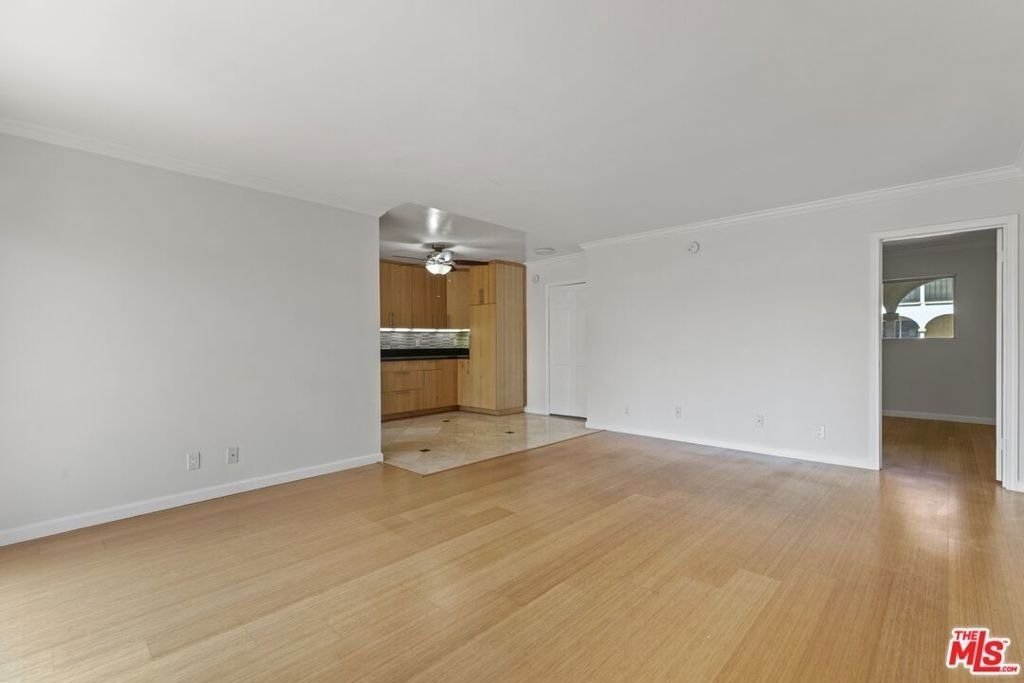 1033 6th Street - Photo 15