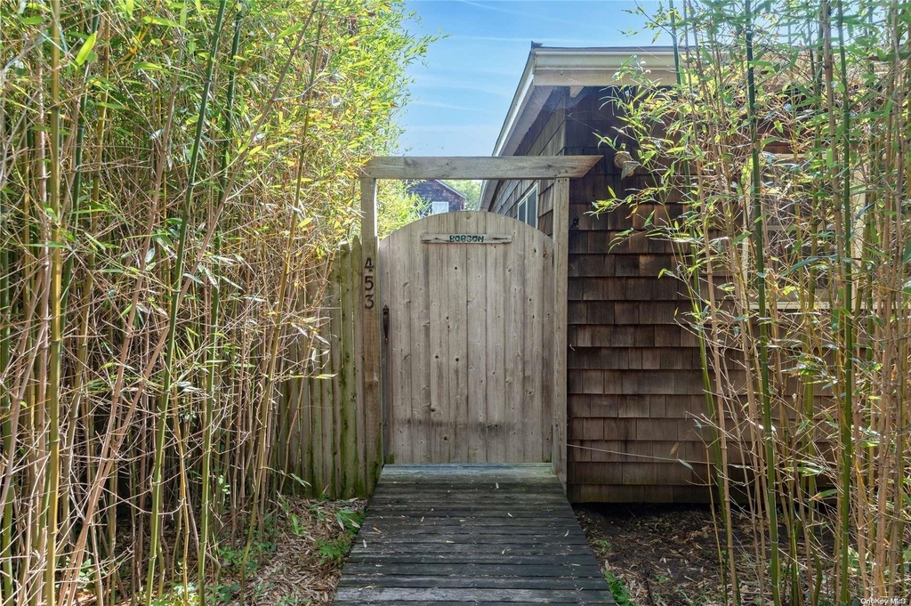 453 Denhoff Walk - Photo 0
