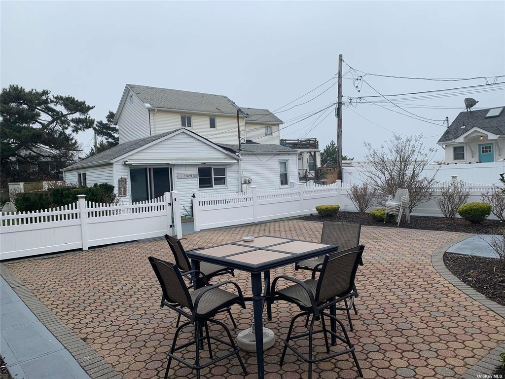20 Wyoming Avenue - Photo 3