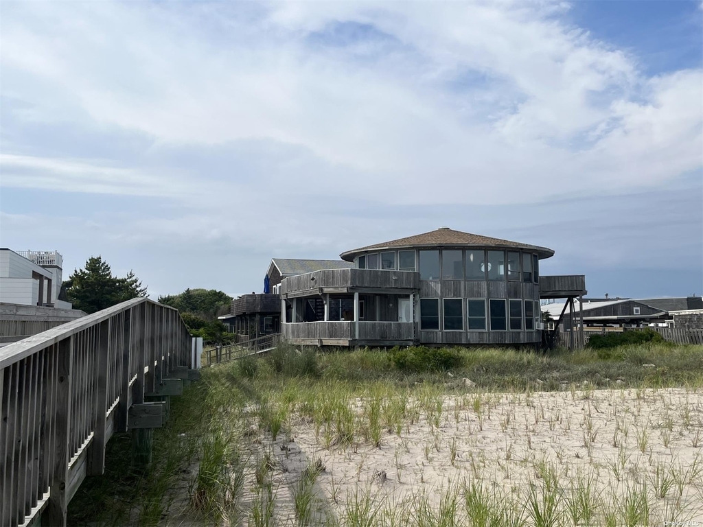85 Bungalow Walk - Photo 0