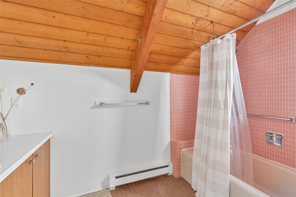 298 Dune Road - Photo 32