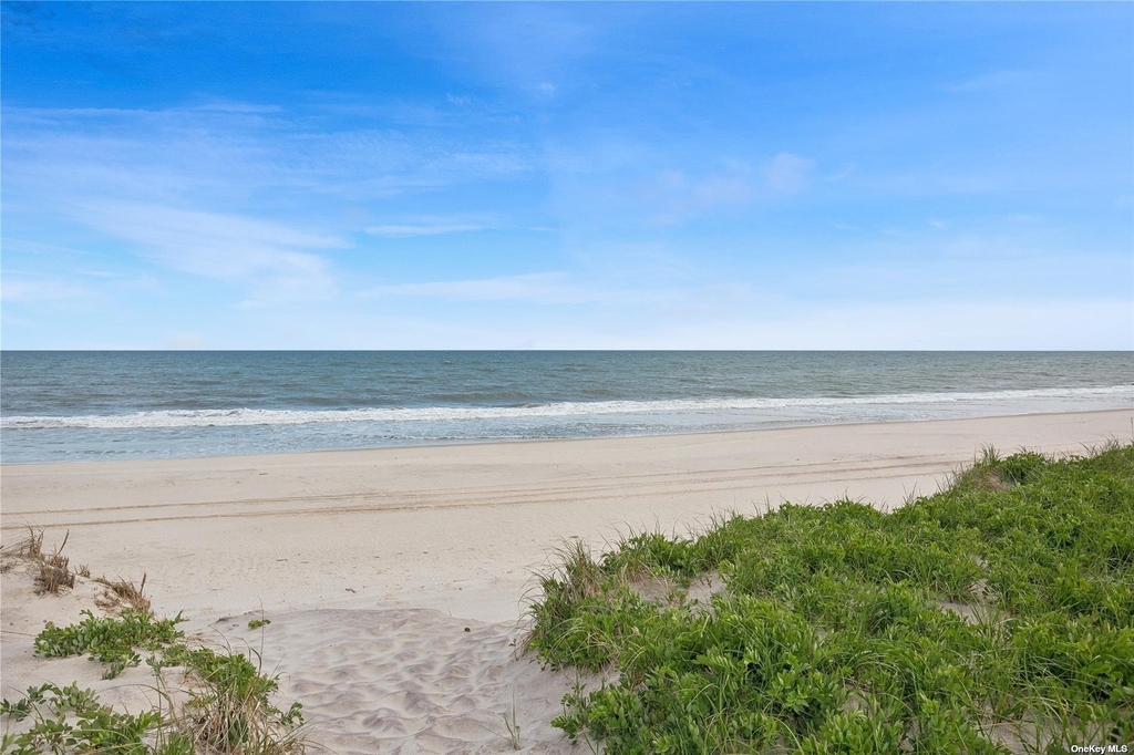298 Dune Road - Photo 11