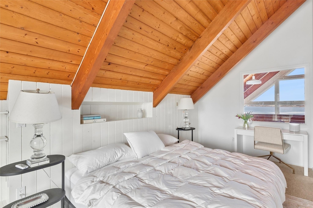 298 Dune Road - Photo 30