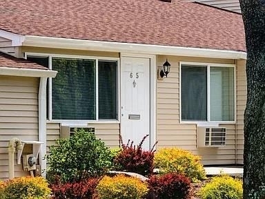 1b Country Club Drive - Photo 1