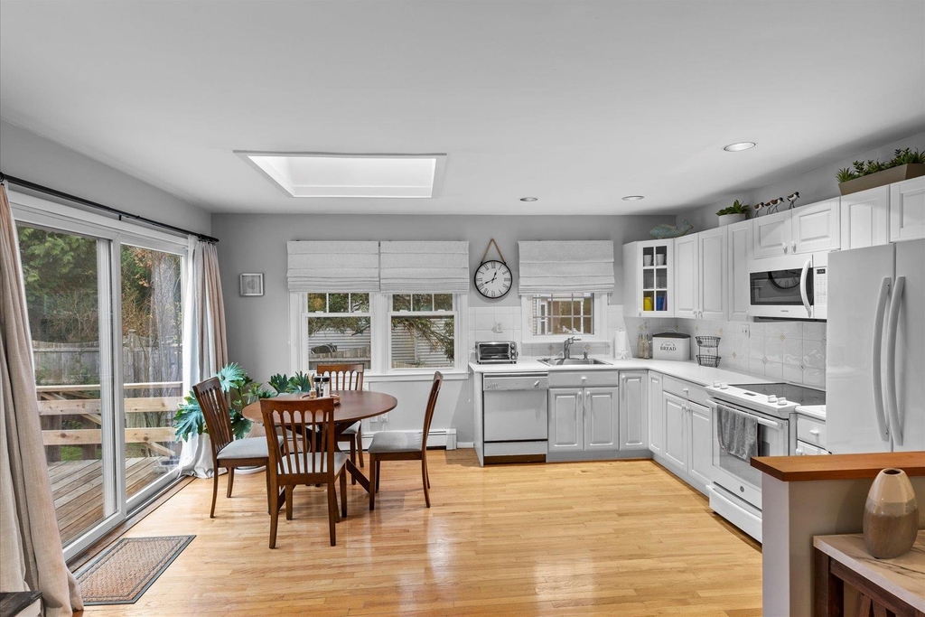 3 Crestview Drive - Photo 4