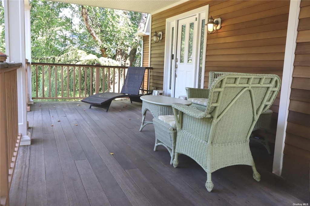 6 Nidzyn Avenue - Photo 2