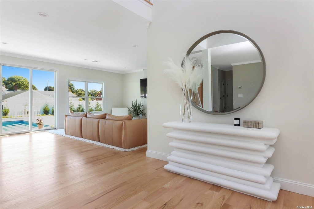 950 Tasker Lane - Photo 2