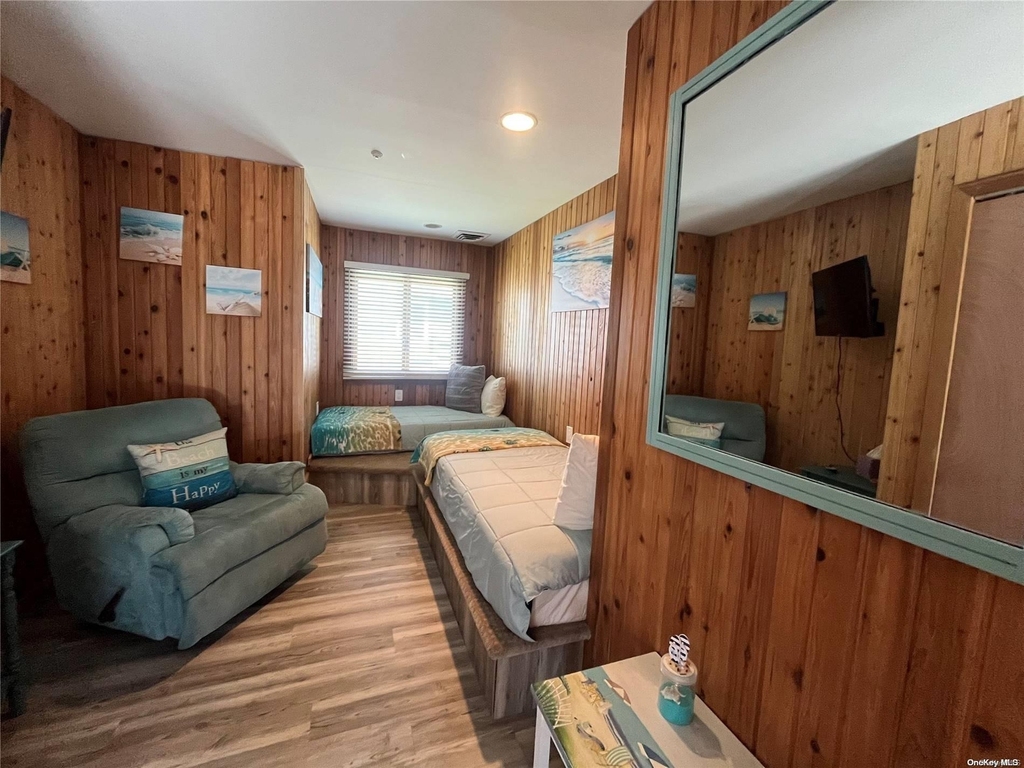 332 Dehnoff Walk - Photo 18