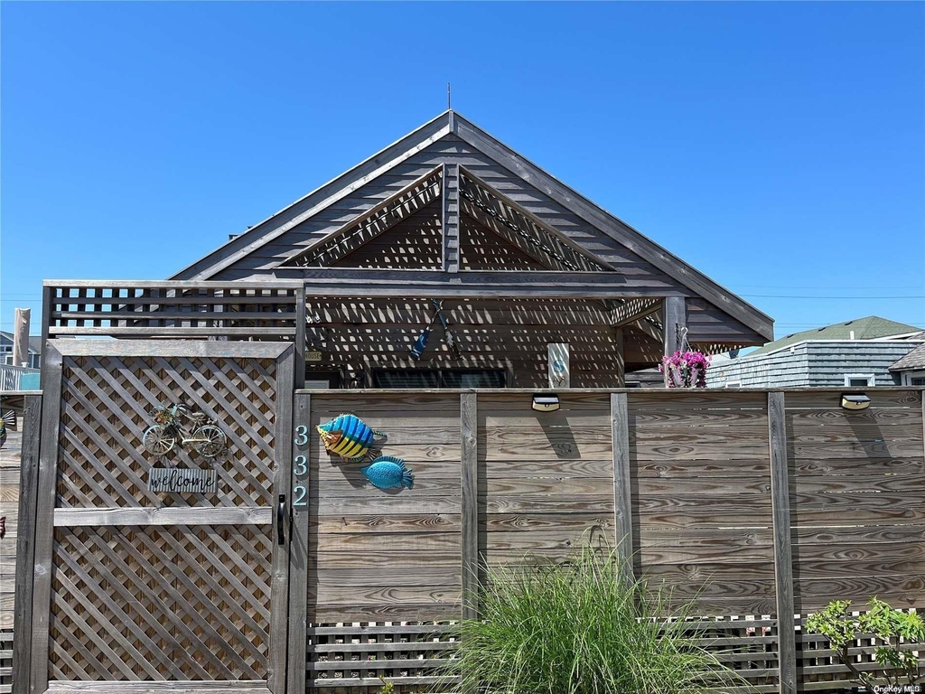 332 Dehnoff Walk - Photo 13