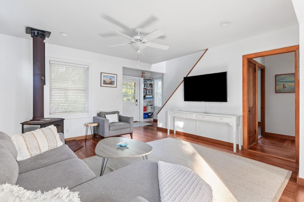 38 Homesite Avenue - Photo 6
