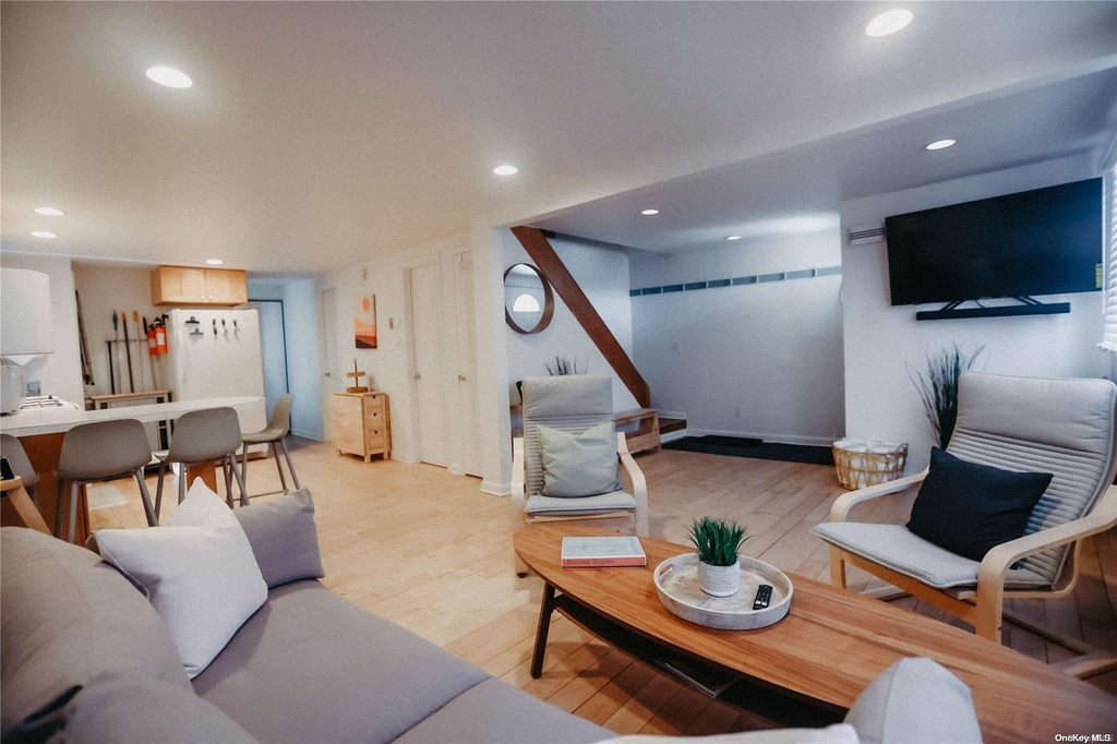 157 Beach 109th St - Photo 5
