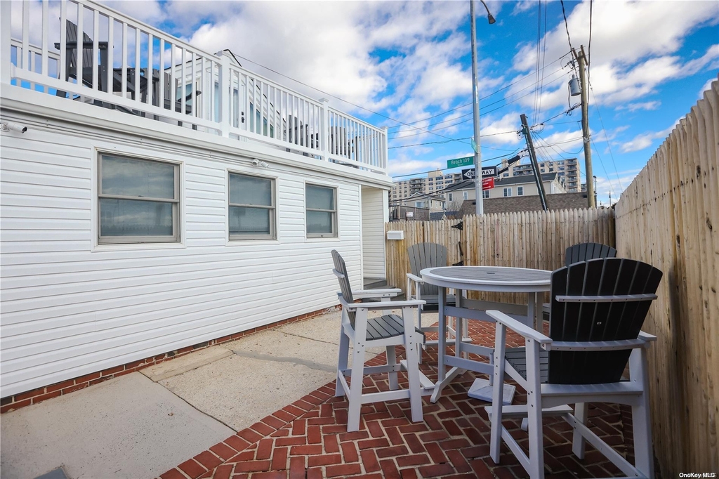 157 Beach 109th St - Photo 15