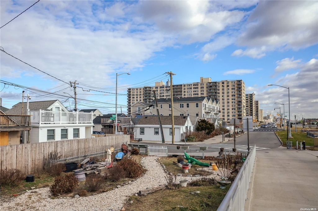 157 Beach 109th St - Photo 17