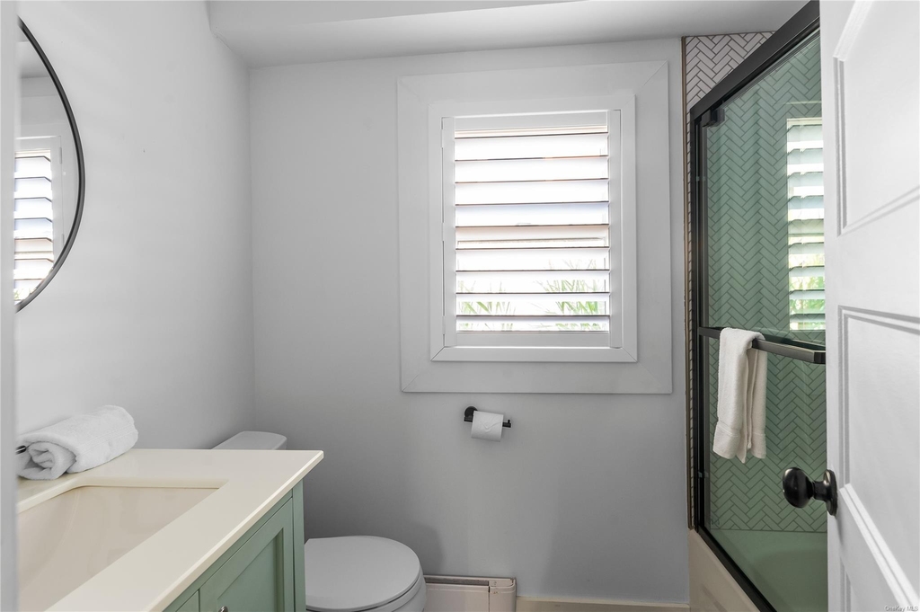 311 Wilmot Road - Photo 6