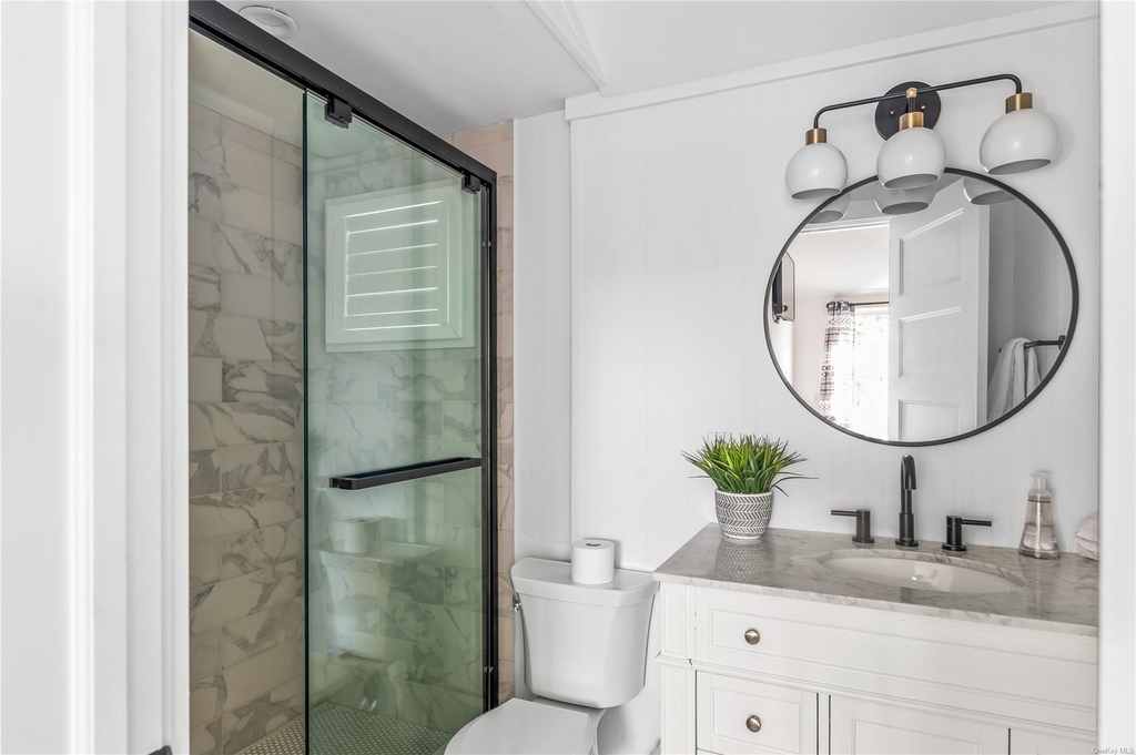311 Wilmot Road - Photo 11