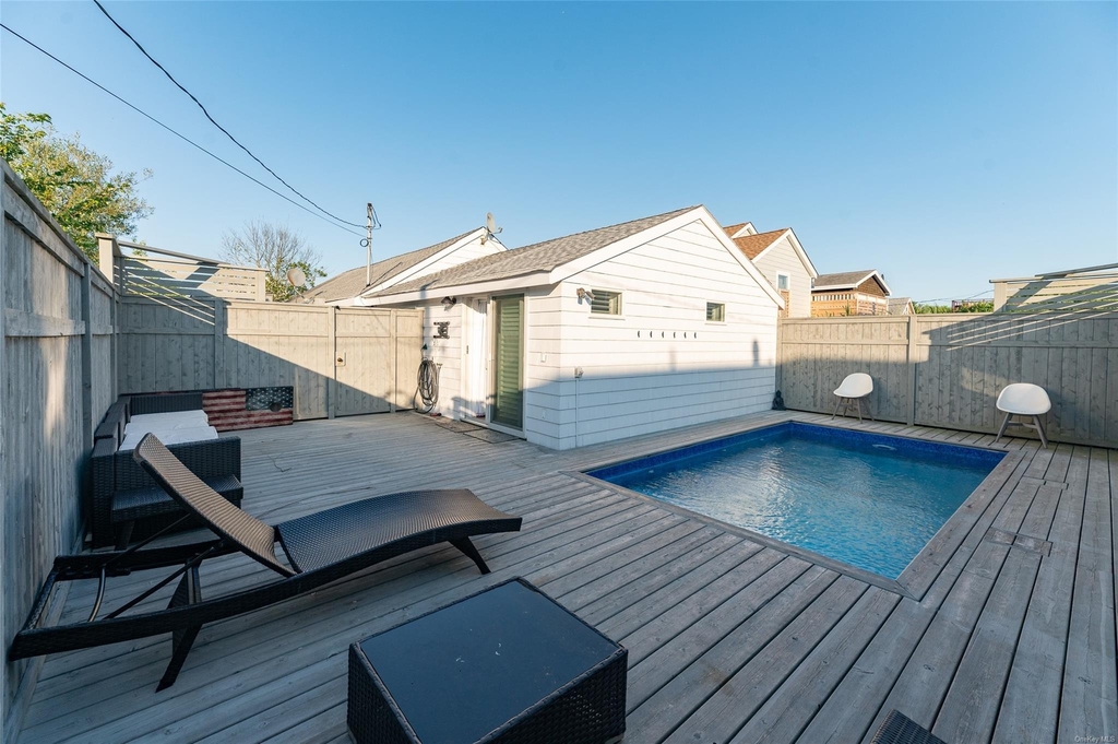 311 Wilmot Road - Photo 1
