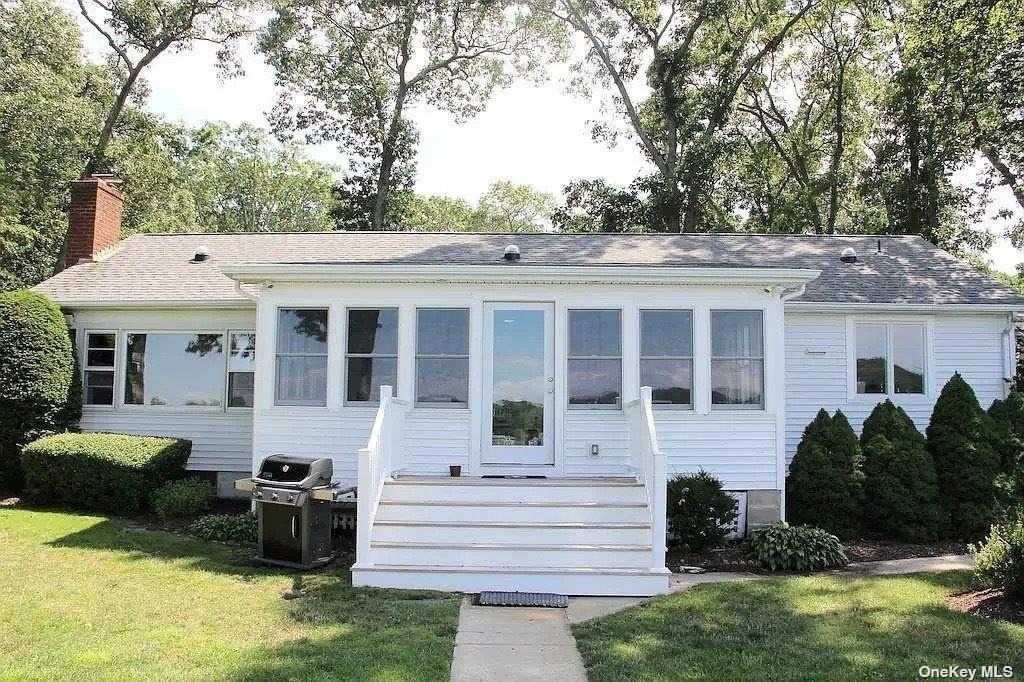 1100 Pine Avenue - Photo 0
