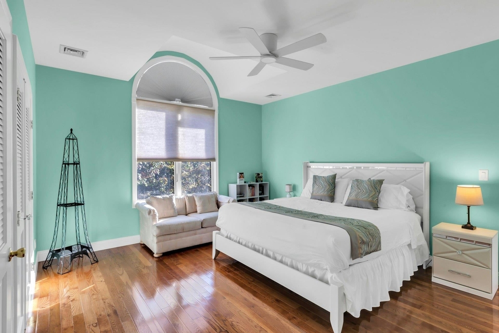 10 Bay Woods Drive - Photo 4