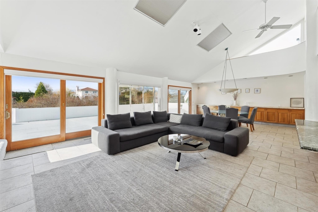 11 Watersedge Ct - Photo 9