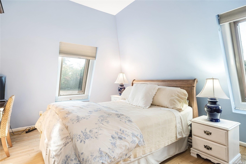 686 Hill Street - Photo 12
